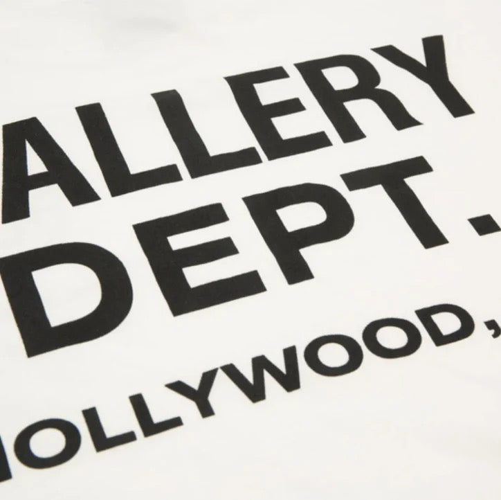 Distressed Print Tee Schwarz