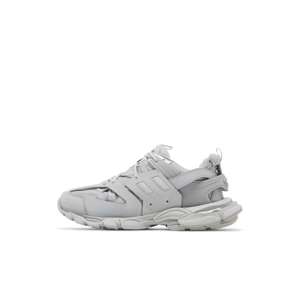 Trail Sneaker