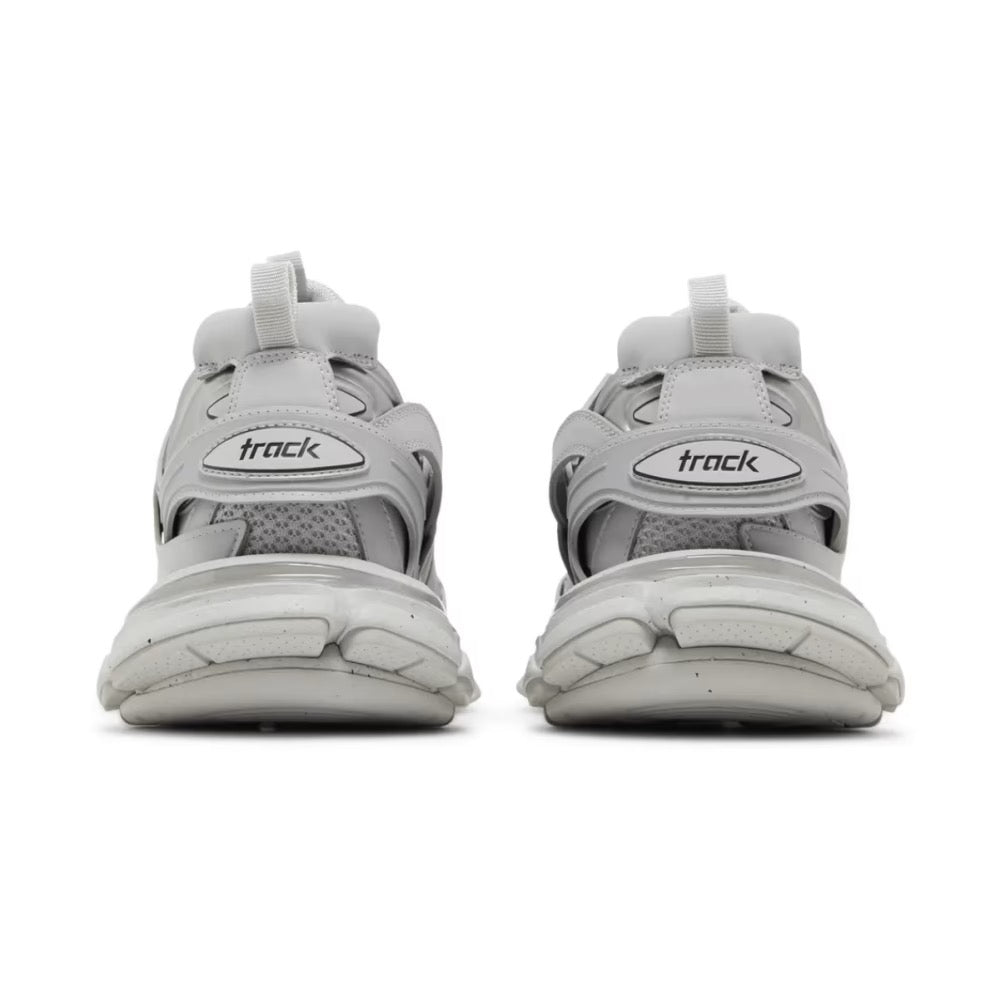 Trail Sneaker