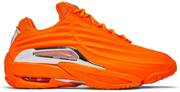 Terra Runner Sneaker